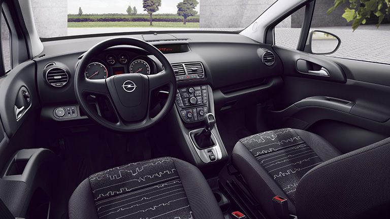 : Opel Meriva передняя панель, руль