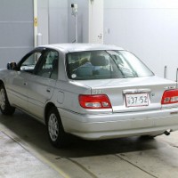 : фото Toyota Carina сзади