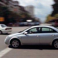 : Nissan Primera сбоку