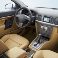 : руль и панель Opel Vectra 