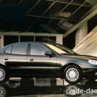 : Daewoo Leganza сбоку