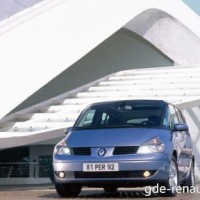 : Renault Espace спереди