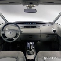 : Renault Espace передняя панель