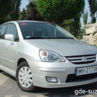 : Suzuki Liana спереди