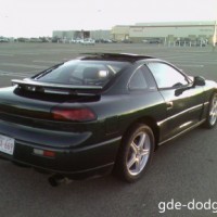 : Dodge Stealth сзади