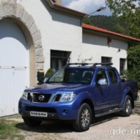 : Nissan Navara 