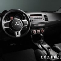 : Mitsubishi Lancer Evo X руль