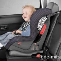 : Mitsubishi Outlander XL крепление детского кресла