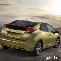 : Honda Civic 5D сзади