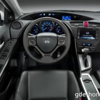 : Хонда Сивик 5Д руль, передняя панель