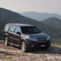 : Honda Pilot спереди