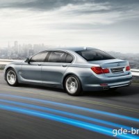 : BMW 7ER ActiveHybrid сбоку, сзади