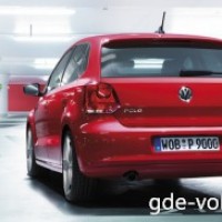 : Volkswagen Polo фото сзади
