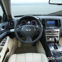 : Infiniti G Sedan  руль, приборная панель