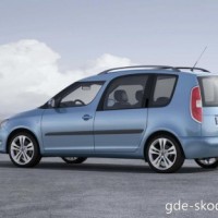 : Skoda Roomster сбоку, сзади