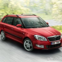 : фото Skoda Fabia Combi 