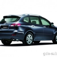 : Subaru Tribeca сбоку, сзади