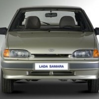 : Lada Samara 5-дверный хэтчбек спереди