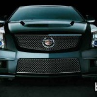 : Кадиллак CTS-V седан спереди