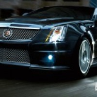 : Cadillac CTS-V coupe спереди