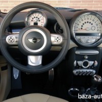 : MINI ONE clubman руль, приборная панель