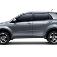 : SsangYong Actyon сбоку