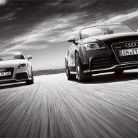 : фото Audi TT RS Roadster на трассе