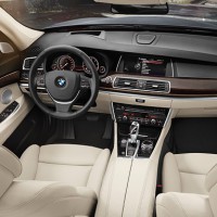 : BMW 5ER Gran Turismo руль, передние сиденья