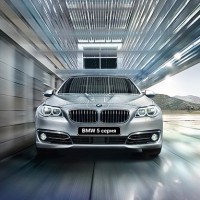 : BMW 5ER седан спереди