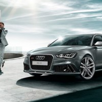 : Audi RS 6 Avant спереди, сбоку