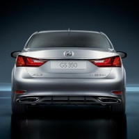 : Lexus GS350 AWD сзади