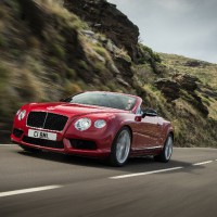 NEW Bentley Continental GTC V8 спереди: 