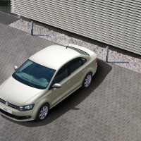 : Volkswagen Polo Sedan сверху