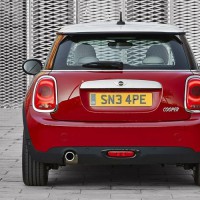 : MINI Cooper сзади