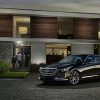 Cadillac CTS sedan 2014: слева спереди