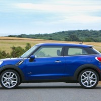 MINI Cooper S ALL4 paceman: слева сбоку