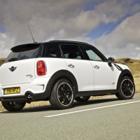 MINI Cooper SD ALL4 countryman: сзади справа