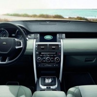 Land Rover Discovery Sport: салон спереди