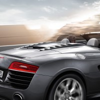 Audi R8 Spyder: с ветерком