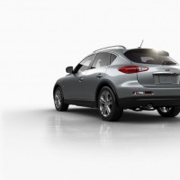 Infiniti QX50: слева сзади