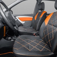 Lada Largus Cross 7 мест: салон спереди слева сбоку
