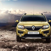 Renault Sandero Stepway: спереди