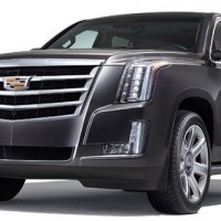 Cadillac Escalade: спереди слева