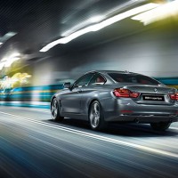 BMW 4ER купе: слева сзади