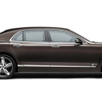 NEW Bentley Mulsanne Speed: справа сбоку