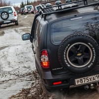 Chevrolet Niva: сзади