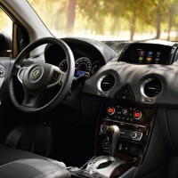 Renault Koleos: салон спереди