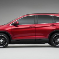 Honda CR-V 2,0: слева сбоку