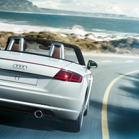 Audi TT Roadster: сзади